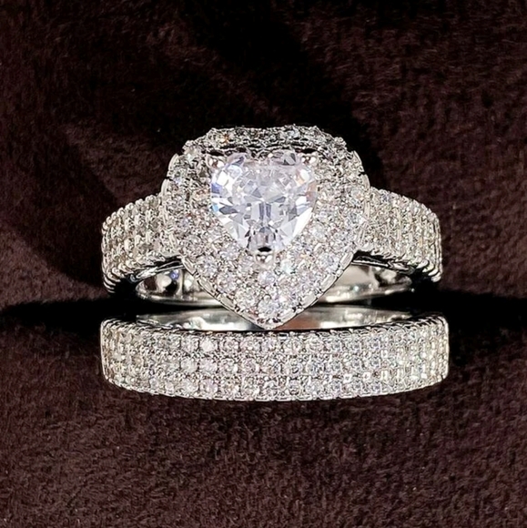 Size 6Silver cz Heart Ring Set Wedding Jewelry - Picture 4 of 8